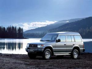 Mitsubishi Pajero Wagon High Roof 1991 года